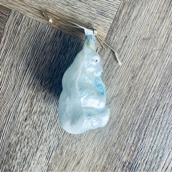 Polar Bear With Fish Blown Glass Christmas Ornament Made In Germany - Picture 4 of 6